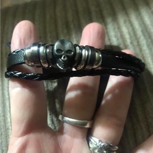 I have a few there made very well. I love them my self